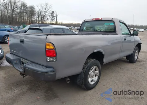 2001 Toyota Tundra z USA, uszkodzony, nr VIN 5TBJN32141S166283